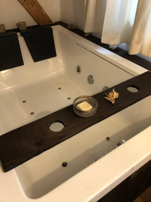 Cosy Cabane Boise Solaire, Balneo Bath Et Toilette Seche A La Ferme Mimizan Exterior foto